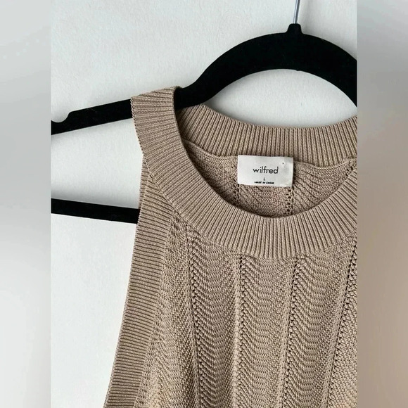Aritzia Wilfred halter  tank top - Picture 2 of 10